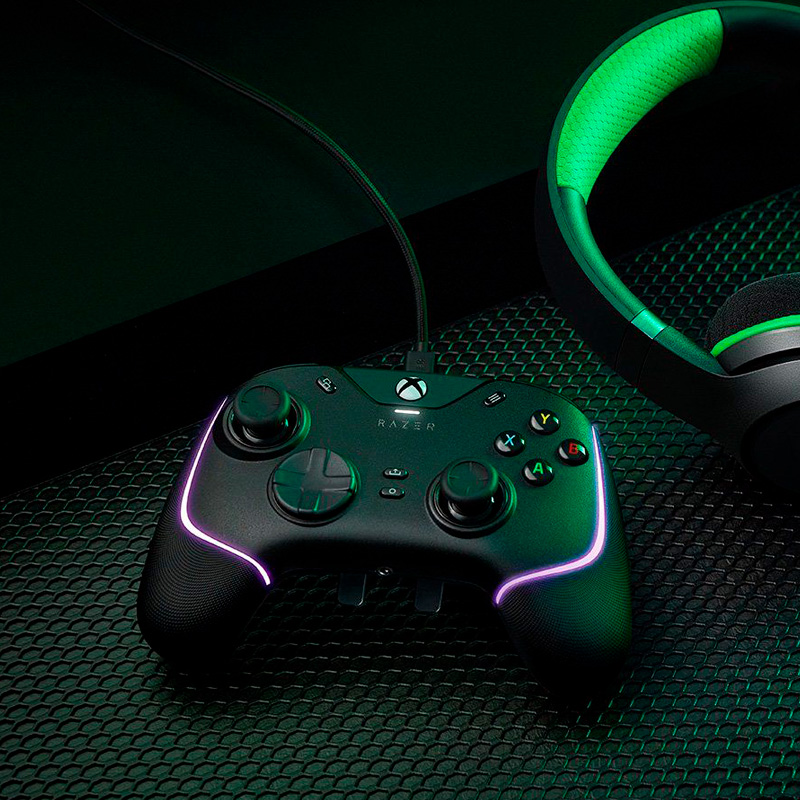 Joystick Razer Wolverine V2 Chroma 6 botones multifunción y