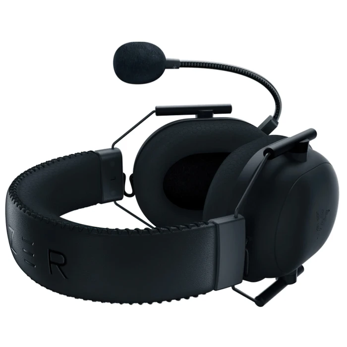 Audífonos Razer Blackshark V2 Pro, inalámbricos con micrófono