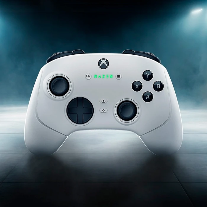 Joystick Razer Wolverine V3 Pro con iluminación RGB y 6 botones