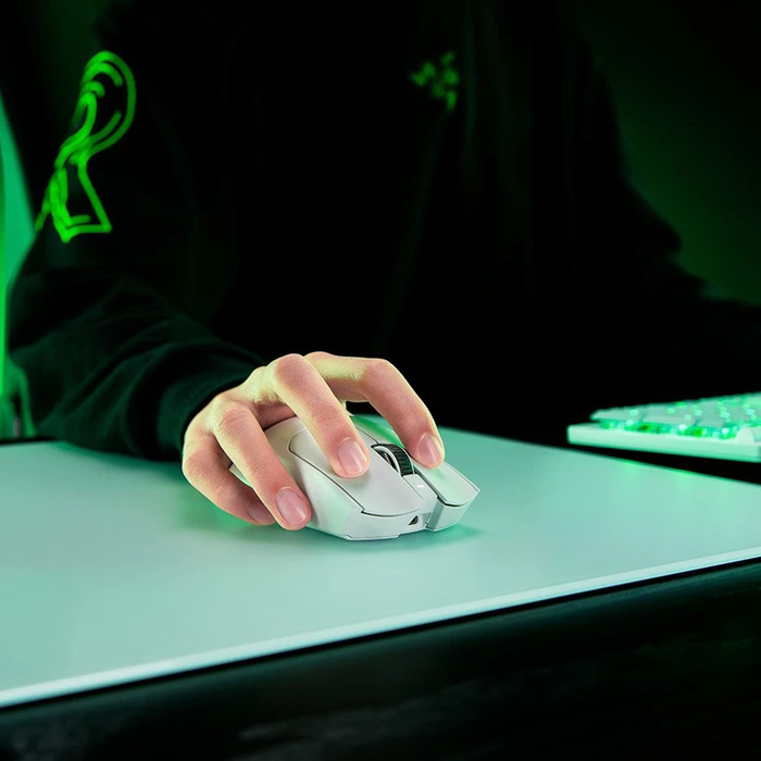 Mouse Razer Viper V3 Pro con sensor óptico focus pro y switches